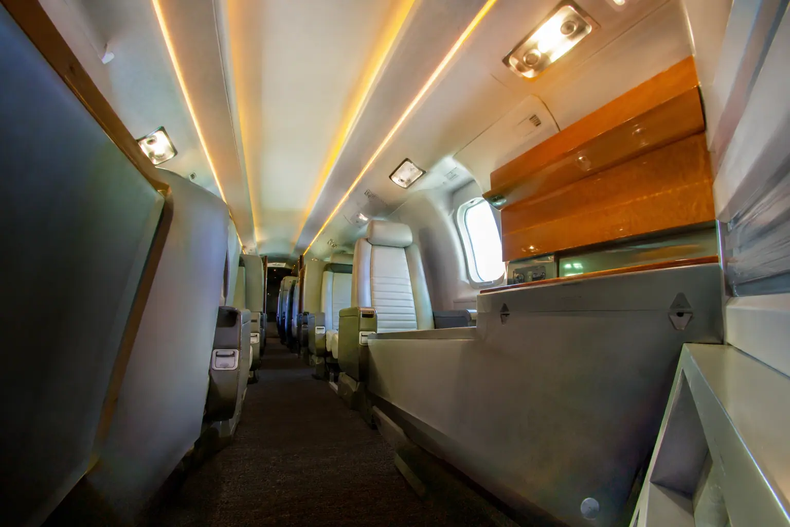 Super-midsize jet cabin interior